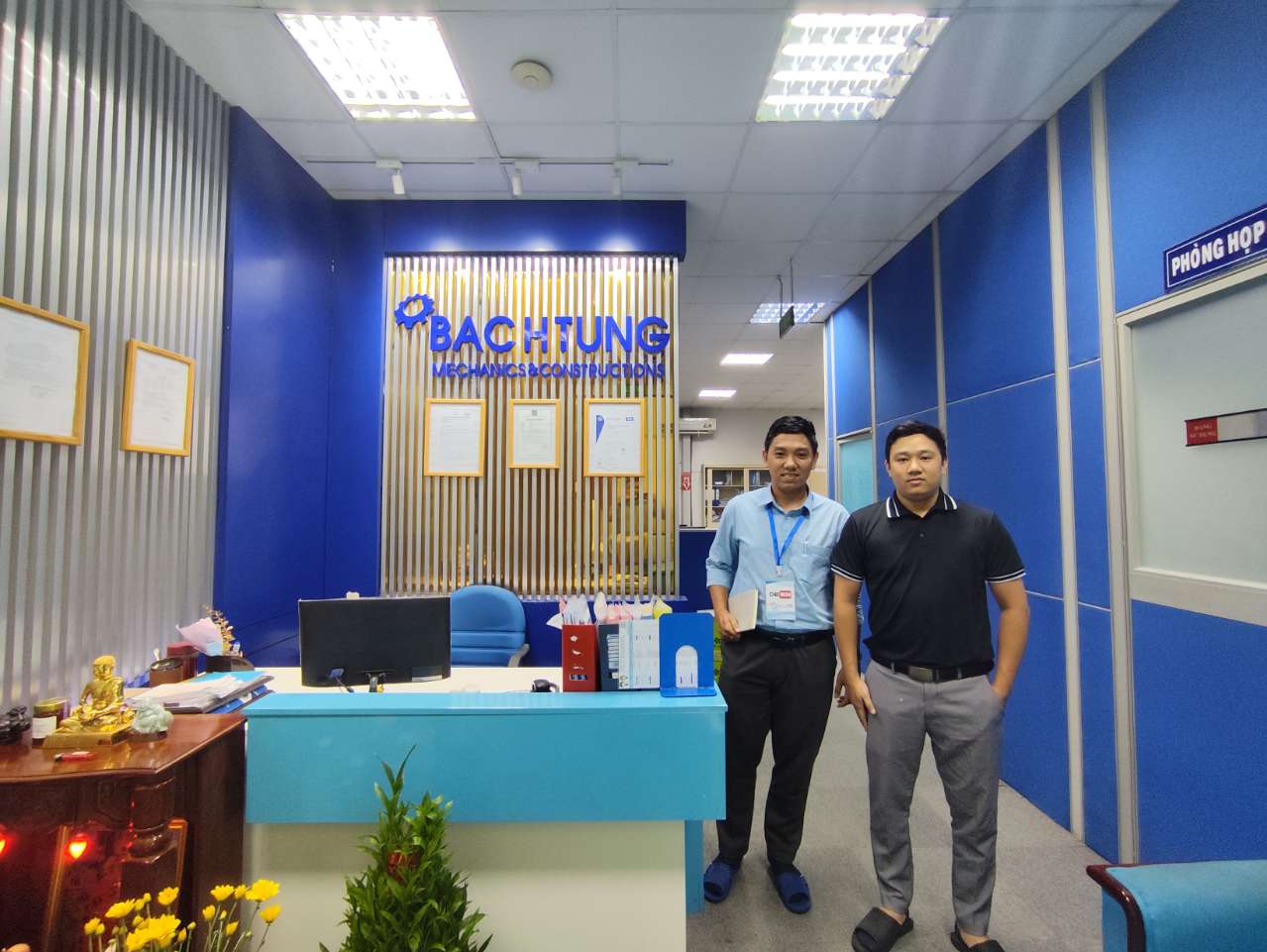 Photo with contacted person.jpg